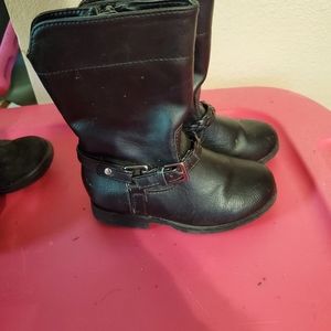 Black toddler boots